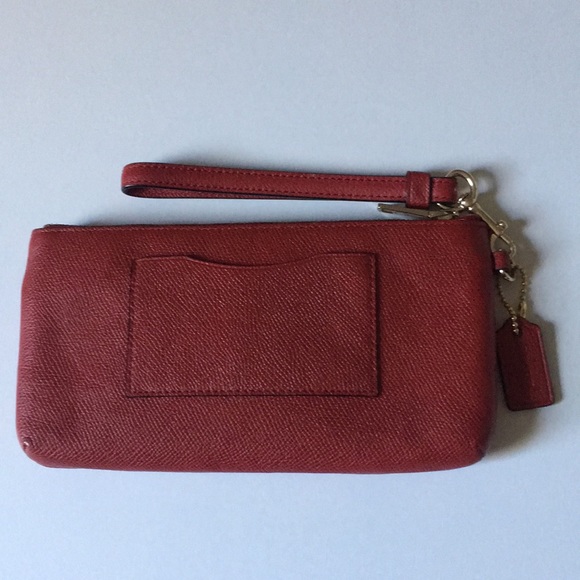 ♥️Gorgeous new Coach saffiano leather zip wallet♥️ - Picture 5 of 12
